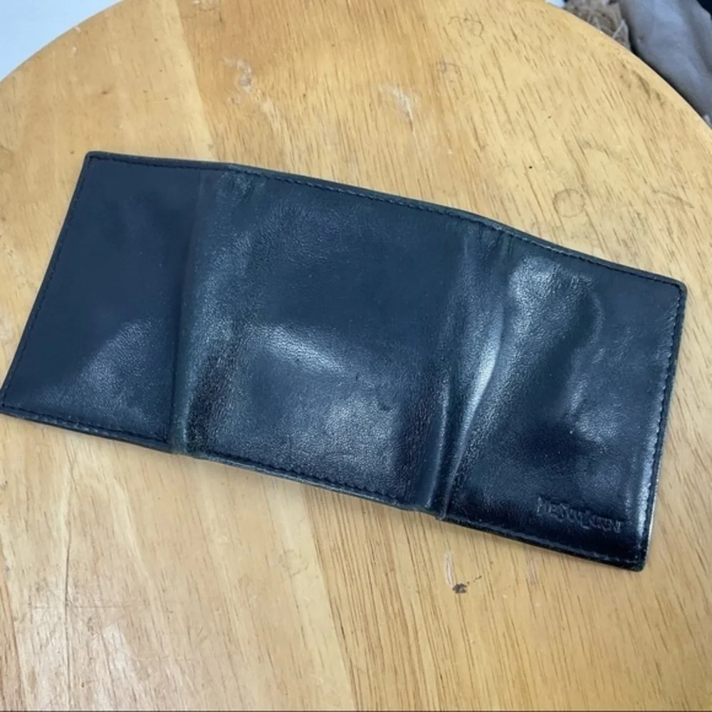 Ives Saint Laurent men’s tri fold black leather wallet